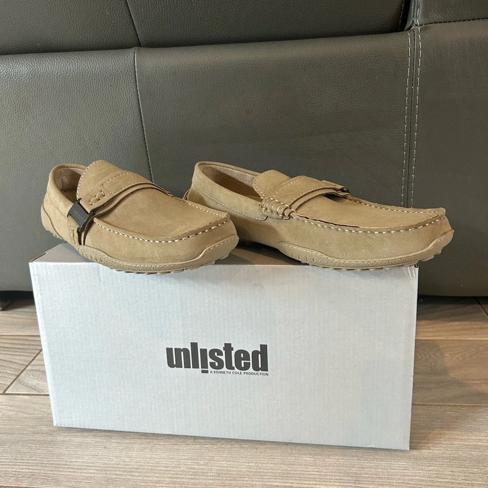 NWT Kenneth Cole Unlisted Men's Wister Belt Driver Loafer taupe 8.5 med